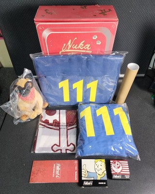 Loot Crate Limited Edition Fallout 4 Box Set Vault 111 Apparel Collectibles 2015