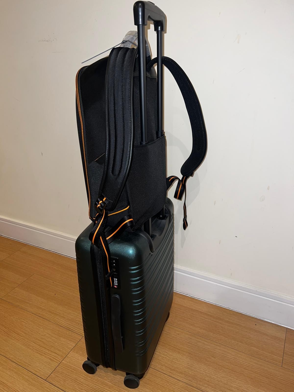 Tumi Mclaren Velocity Backpack | Brand New | RRP £990 image 9