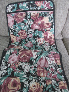 ""TRAVEL ORGANIZER BAG"" - TULIPS AND ROSES ON BLACK
