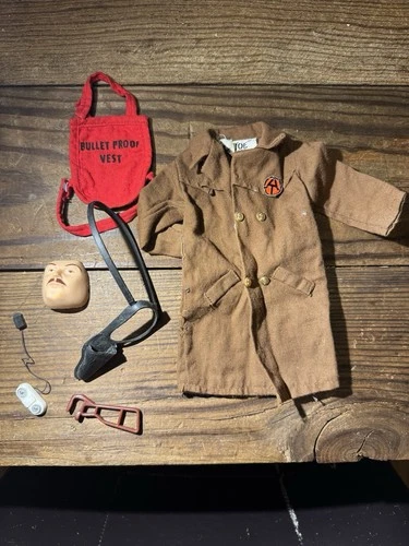 Vintage 1970's HASBRO GI Joe SECRET AGENT SET Trench Coat holster Vest Mask 7375
