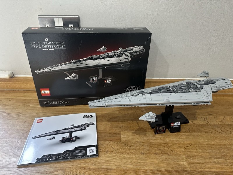 LEGO Star Wars 75356 Executor Super Star Destroyer Complete Box Instructions