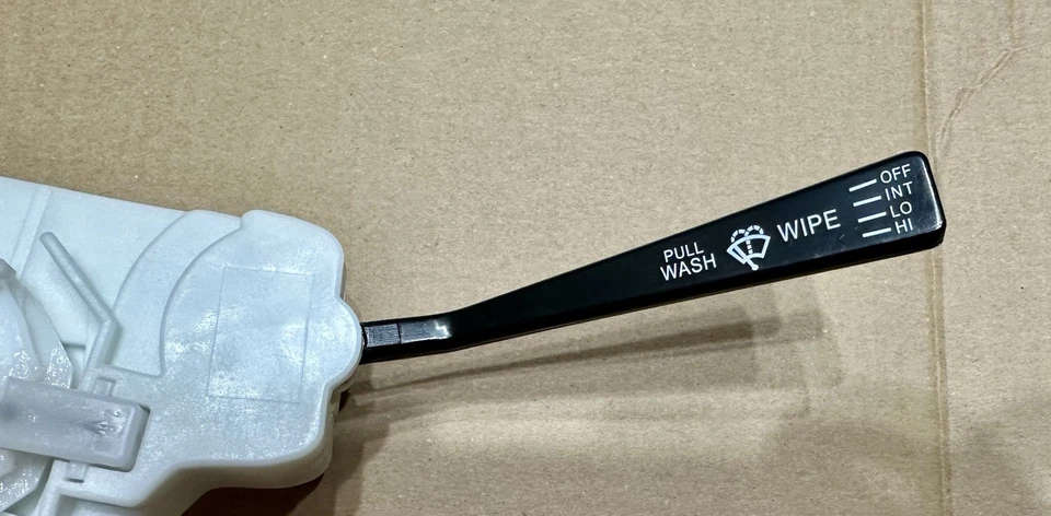 Devioluci Nissan Patrol tr 25560-04A60 12v 24v - Immagine 3 di 4