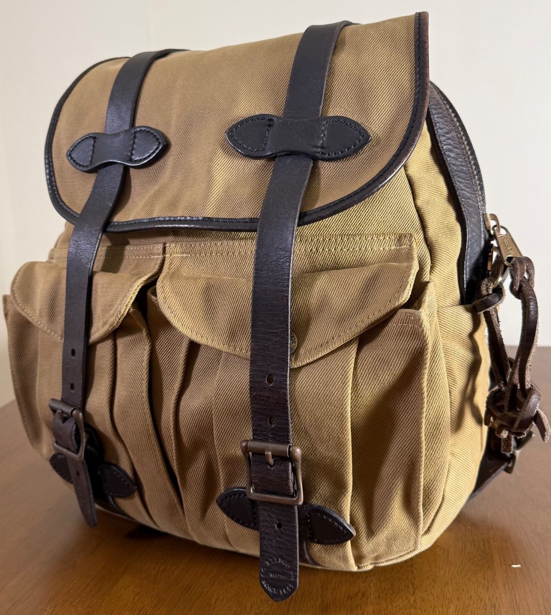 Filson 70262 Rugged Twill Rucksack Backpack Tan USA Made Leather