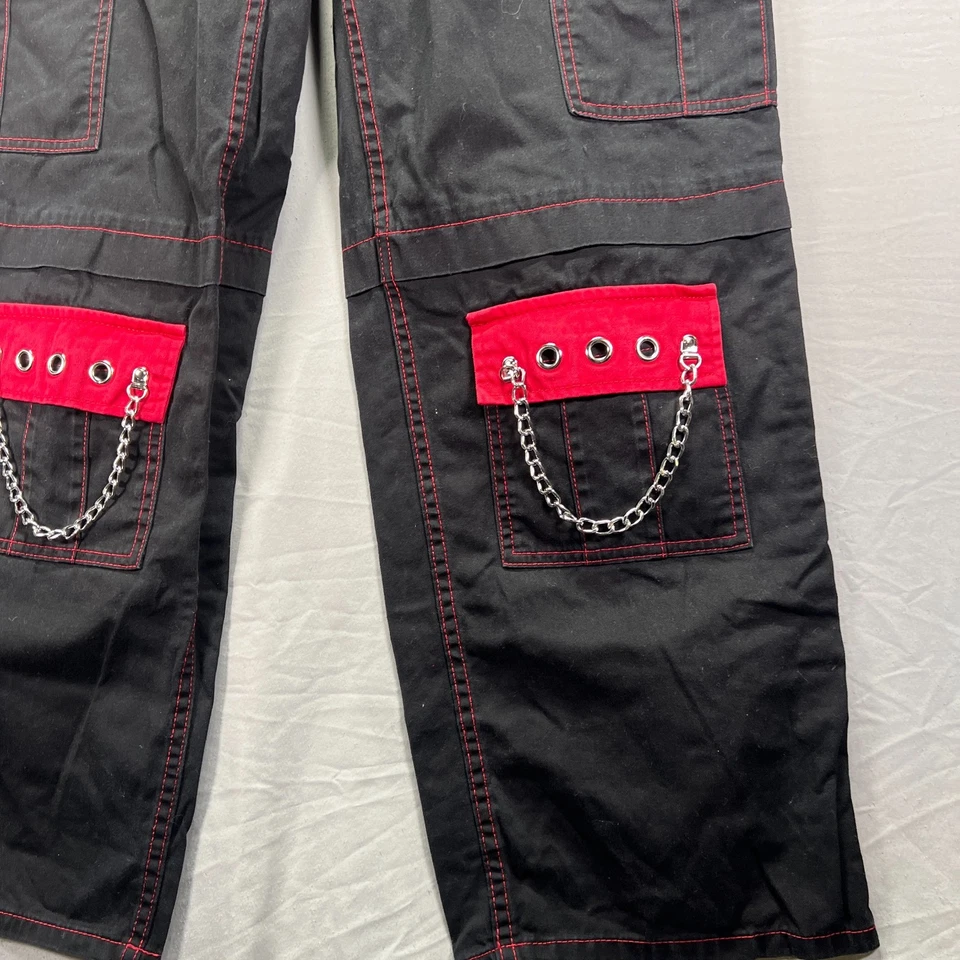 Hot Topic Pants Mens 30x32 Black Red Cargo Chains Goth Skater Cyberpunk Y2K - Image 4 of 4