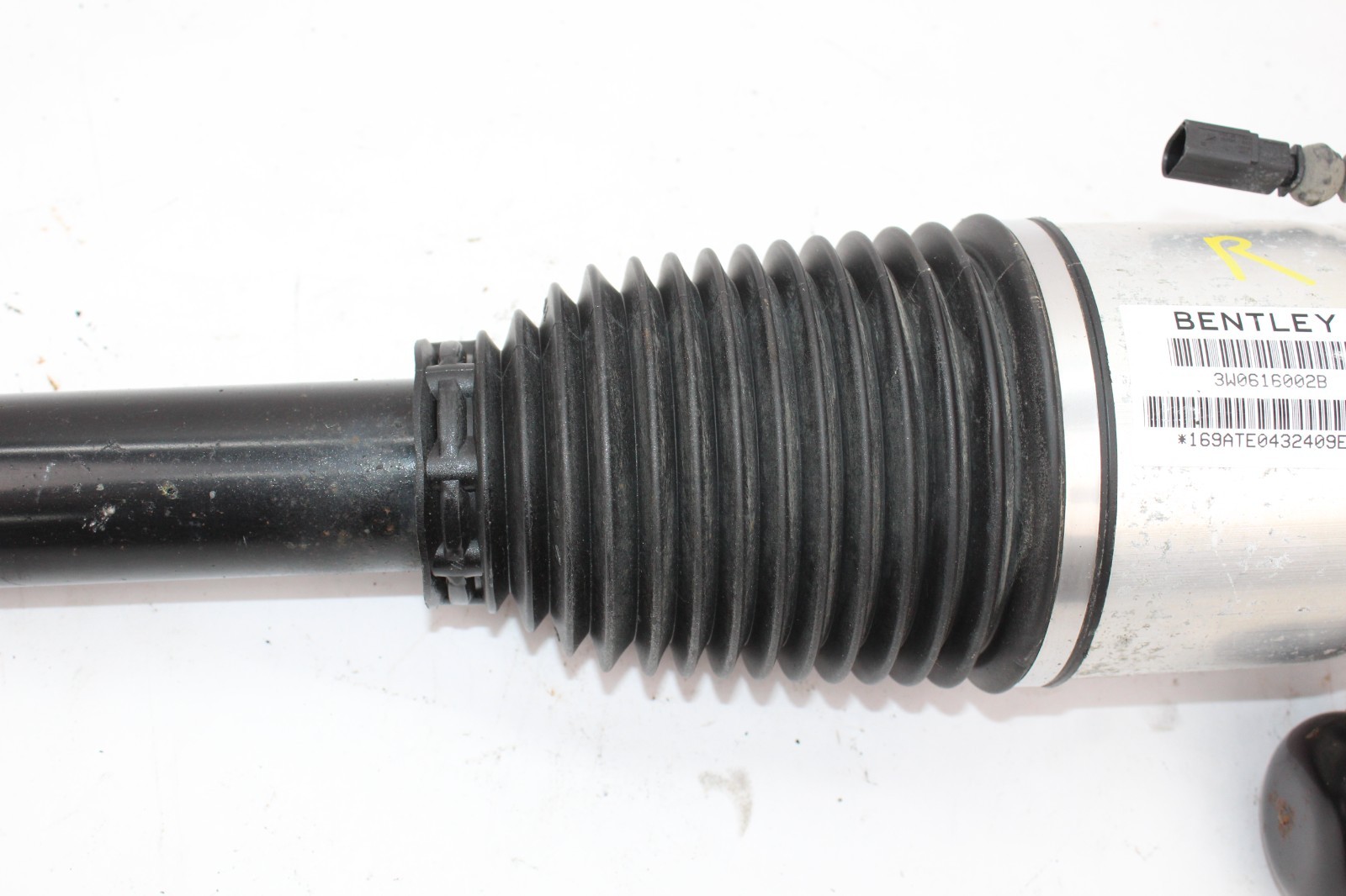 2003-2010 Bentley Continental GT Rear Right Passenger Airmatic Air Shock Strut