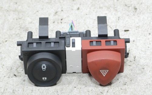 RENAULT Megane II 2 BM0 2003 Schalter Warnblinker ZV 8200095493 #133865-G611