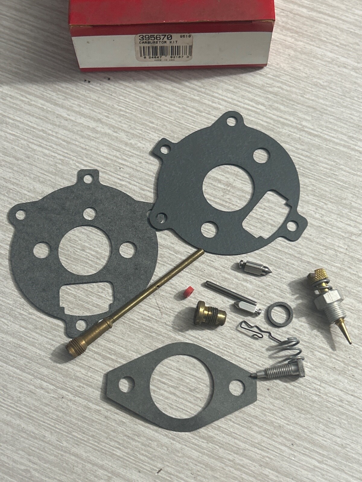 Briggs & Stratton Carburetor Repair Kit 395670 D70
