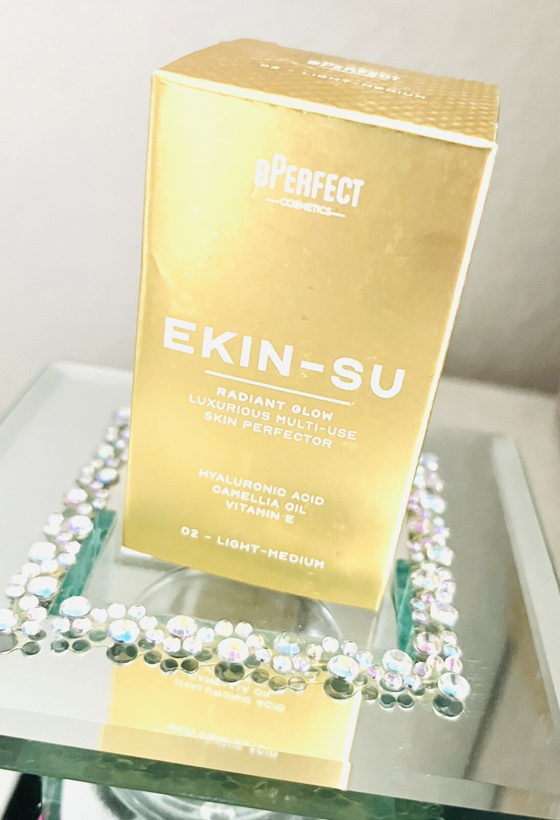 Radiant Glow Highlighter 24k Magic