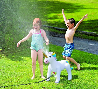 Inflatable Unicorn Sprinkler Fun Outdoor Water Toy Kids Hose Attach