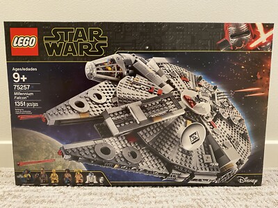 LEGO Star Wars: The Rise of Skywalker Millennium Falcon (75257
