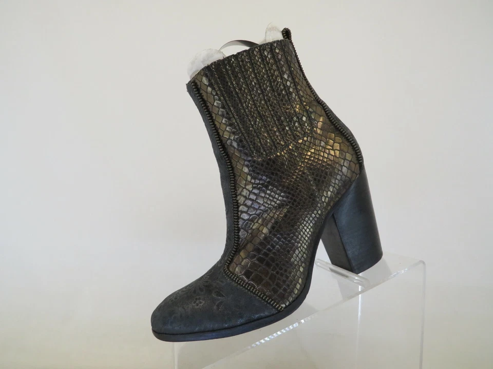 Rachel Zoe Negro Cuero Repujado Serpiente Tobillo Moda Botas Botín Talla 8.5 M Foto 3 de 4