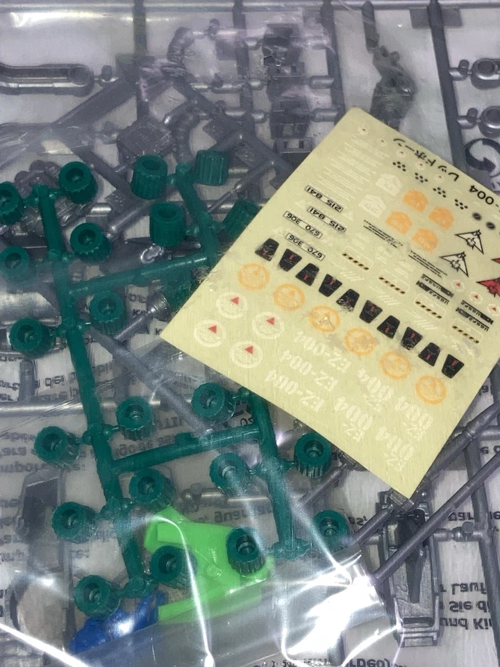 New ZOIDS Motorized Dark Horn 004 Action Figure 2001 Hasbro/Tomy In Open Box - Image 3 of 4