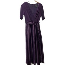Alex Evenings Women's Short Sleeve Ballgown Evening Formal Dress V-neck Size 12P