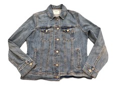 Old Navy Womens Size Medium Denim Jacket Jean Classic Light Wash Trucker