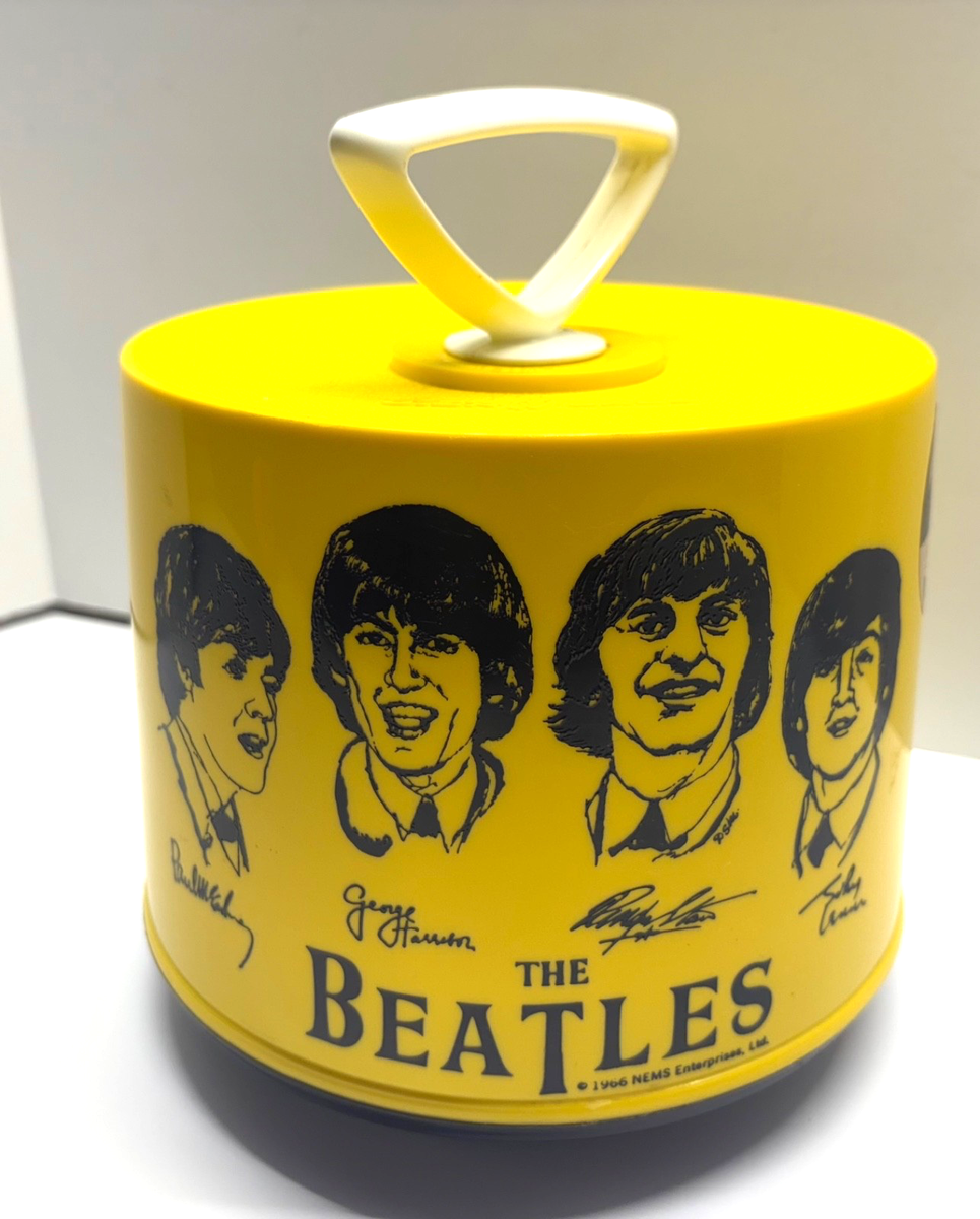 1966 The Beatles Disk Go Case YELLOW 45 Record Carry Case insert