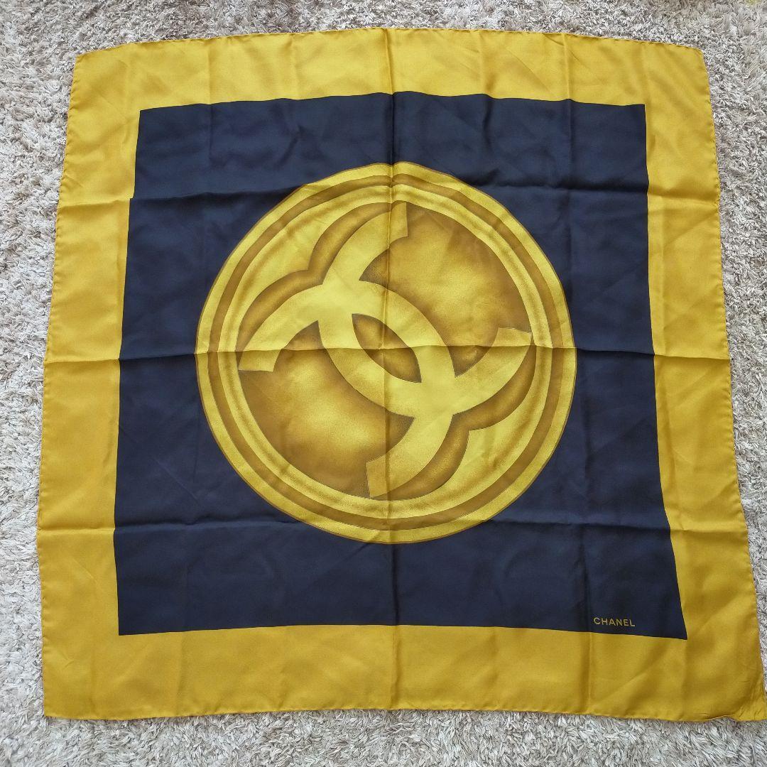 CHANEL柄 scarf スカーフ　ココマーク　大判 極美品✨ CHANEL シャネル 大判 ストール スカーフ マフラー