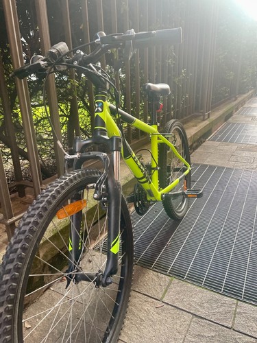 Bici mtb Btwin rockrider 500 giallo fluo - Foto 3 di 5