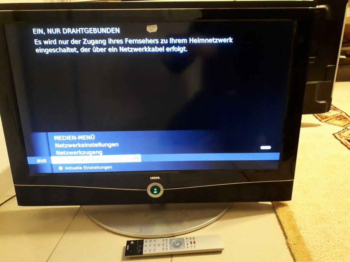 TV Loewe Art 32 SL 81,3 cm (32 Zoll) 1080p HD LCD Fernseher, DVB-C