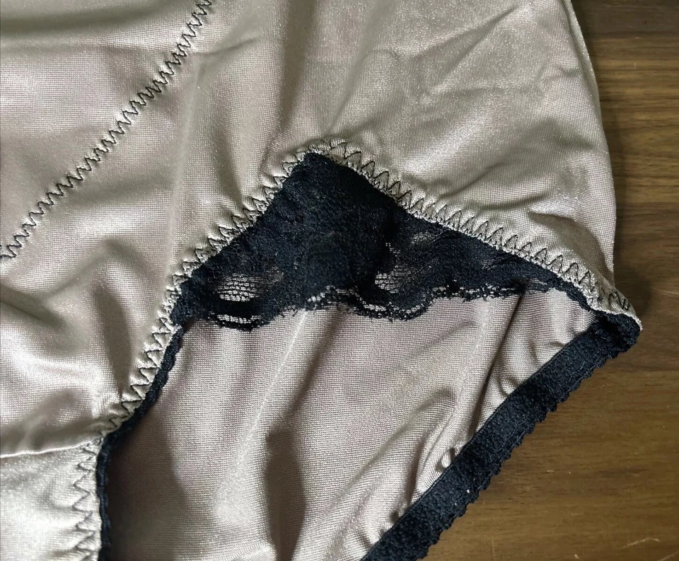 Calzoncillo modelador Rago control de luz pierna en V negro beige talla 34/2XL Foto 2 de 4