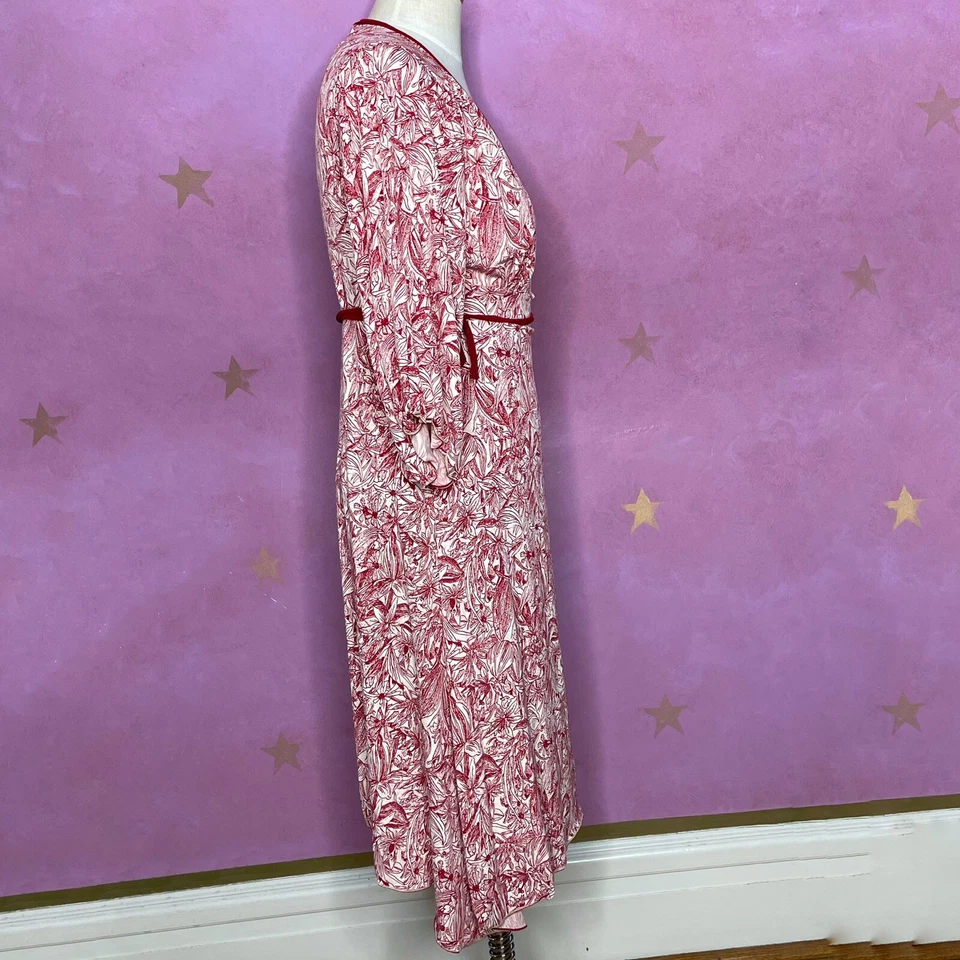 Studio M 全新带标签全新勃艮第和米色佩斯利裹身长裙飘动袖 XS 码 — 第 4/4 张图片