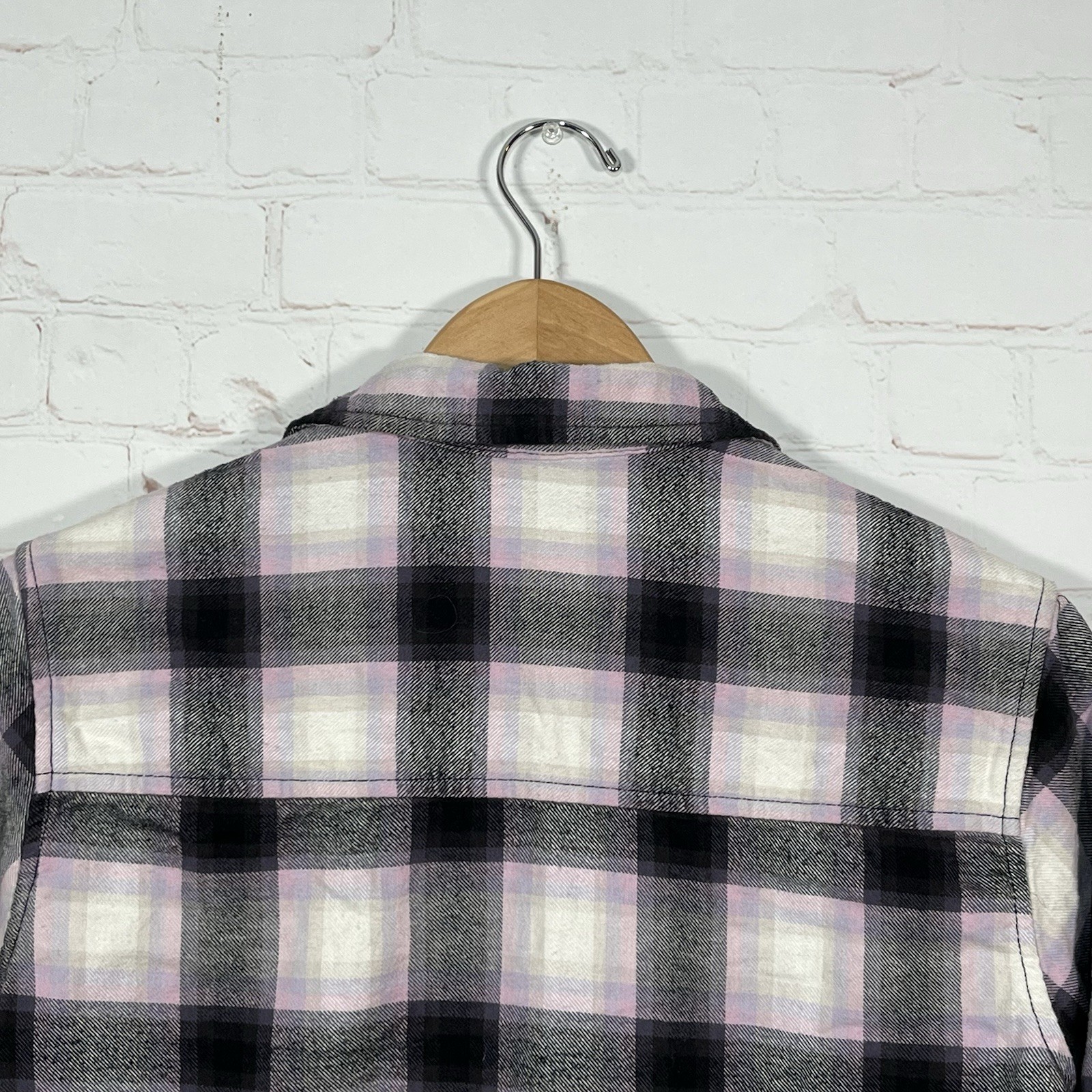 Universal Thread Plaid Button Up Flannel Shirt Wo… - image 8