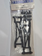 Team Associated 7446 Front Suspension Arms