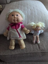 Cabbage Patch Dolls 8 & 5 Inch Free Shipping 