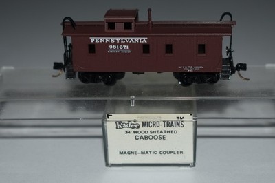 N Scale Kadee Pennsylvania Cupola Caboose 981671 C55928