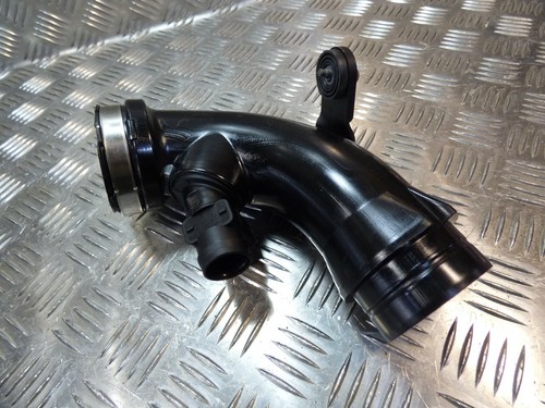 Turbo Schlauch Transporter V Turboschlauch Ladeluftschlauch Für VW T5 Transporter 2.5 TDI - Inkl. Halteklammern 2.5 TDI AXD AXE BLJ