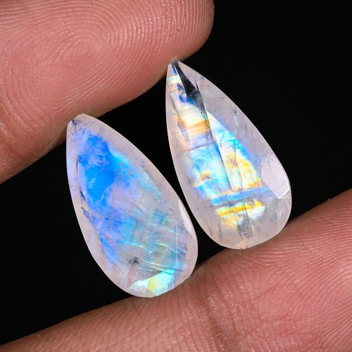 Natural Moonstone Pear Cut 20x10 mm 13.5 Ct Gem, Elegant Addition for Jewelry - Picture 6 of 6