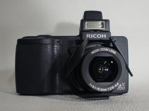 RICOH RICOH GX200 Black,VF KIT, f/2.5, 3x ,2.7, 12MP Excellent from JAPAN,USED - Picture 14 of 24