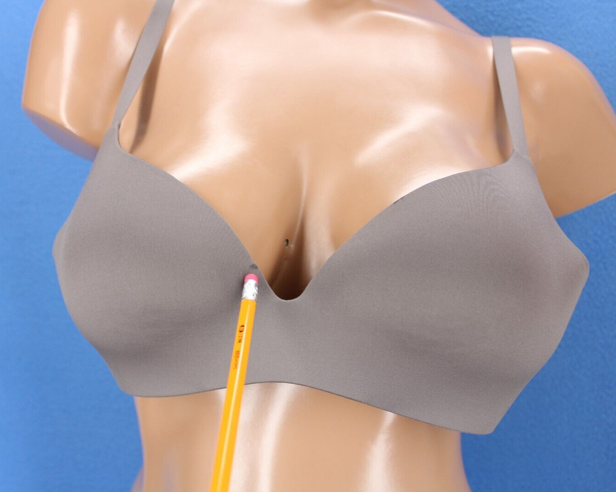 Uniqlo Beauty Light Wireless Bra #48 Uniqlo Beauty Light Wireless Bra