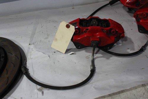 Chevy Corvette Grand Sport 2LT 2017 pinzas de freno y rotores Brembo OEM - Imagen 8 de 10