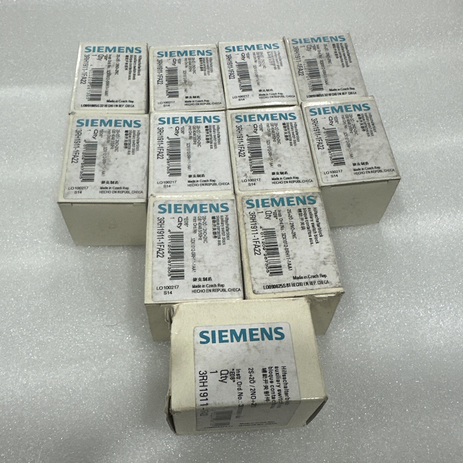 SIEMENS 3RH1911-1FA22 AUXILIRY ADD ON CONTACTOR LOT OF 11 PCS FREE FAST SHIPPING