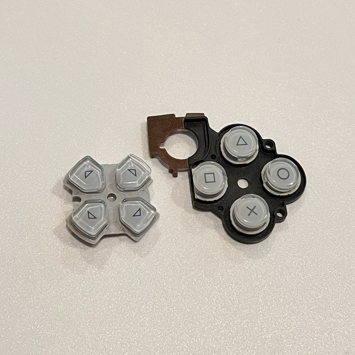 Official OEM SILVER Sony PSP 2000 Right Button Rubber & Dpad Set