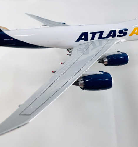 Atlas Air Boeing 747-8F Interactive Gemini Jets GJGTI2204 escala 1:400 con caja - Imagen 12 de 16