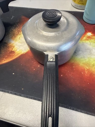 Vtg Wagner Ware Sidney -O- Magnalite 4681 1/2 P Sauce Pan 1 1/2 Qt With Lid