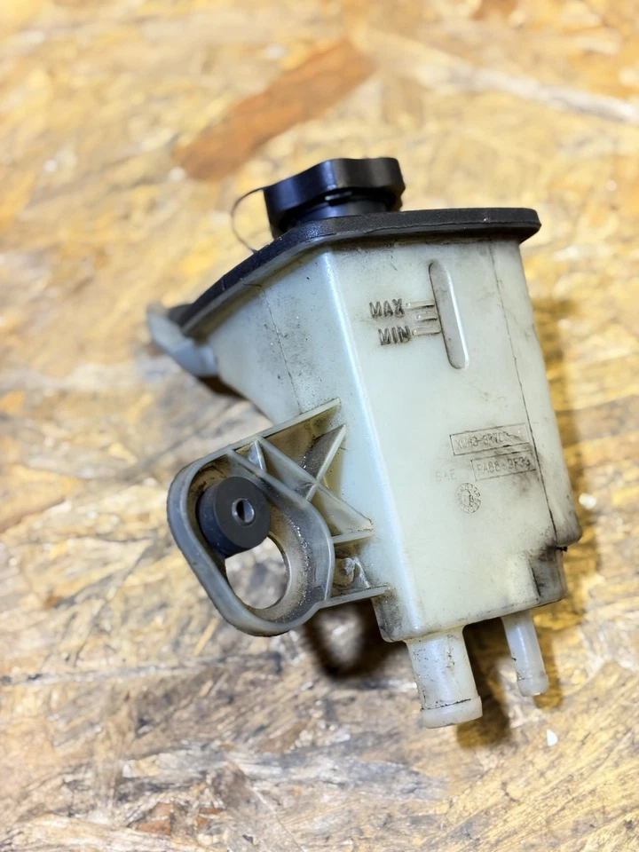 BOTELLA FLUIDA DIRECCIÓN ASISTIDA JAGUAR TIPO S 99-07 X202 XW433R700AC Foto 2 de 4