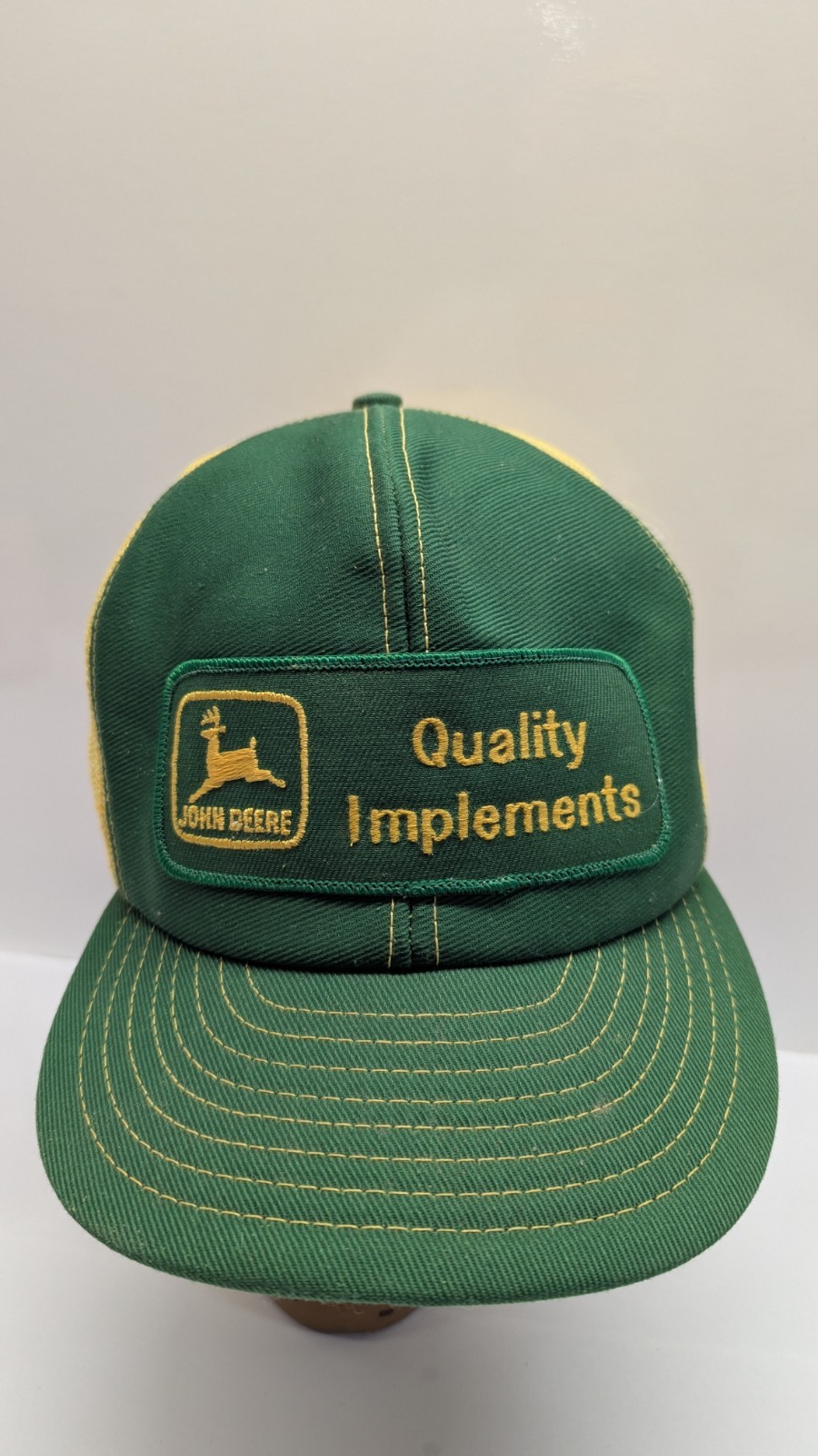 VTG  JOHN DEERE LOUISVILLE MFG.CO MESH PATCH HAT JOHN DEERE QUALITY IMPLEMENTS image 2