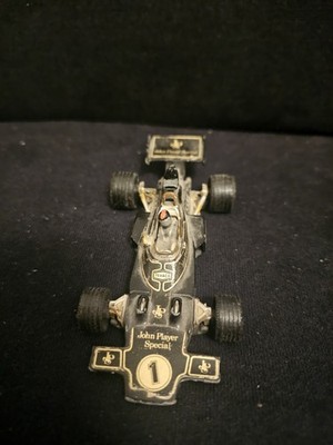 Corgi Toys Surtees TS9B John Player Special F1   Made in Great Britain   1:36