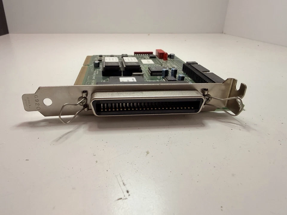 Adaptec AHA-1542CF / 1540CF ISA SCSI контроллер карта DB25 внешний + 50-pin - Изображение 4 из 4