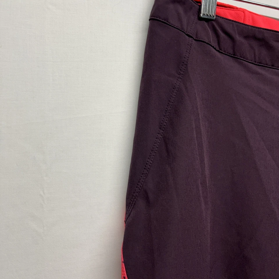 Fox Lynx Cycling Mountain Bike Shorts Black/Pink Size Small - Image 3 of 4