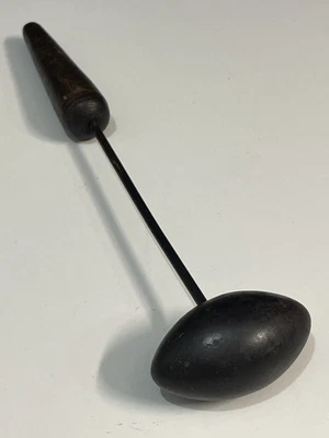 Ancien Fer à Coques de Dentellière En Fonte Manche En Bois Vintage - Photo 1/4