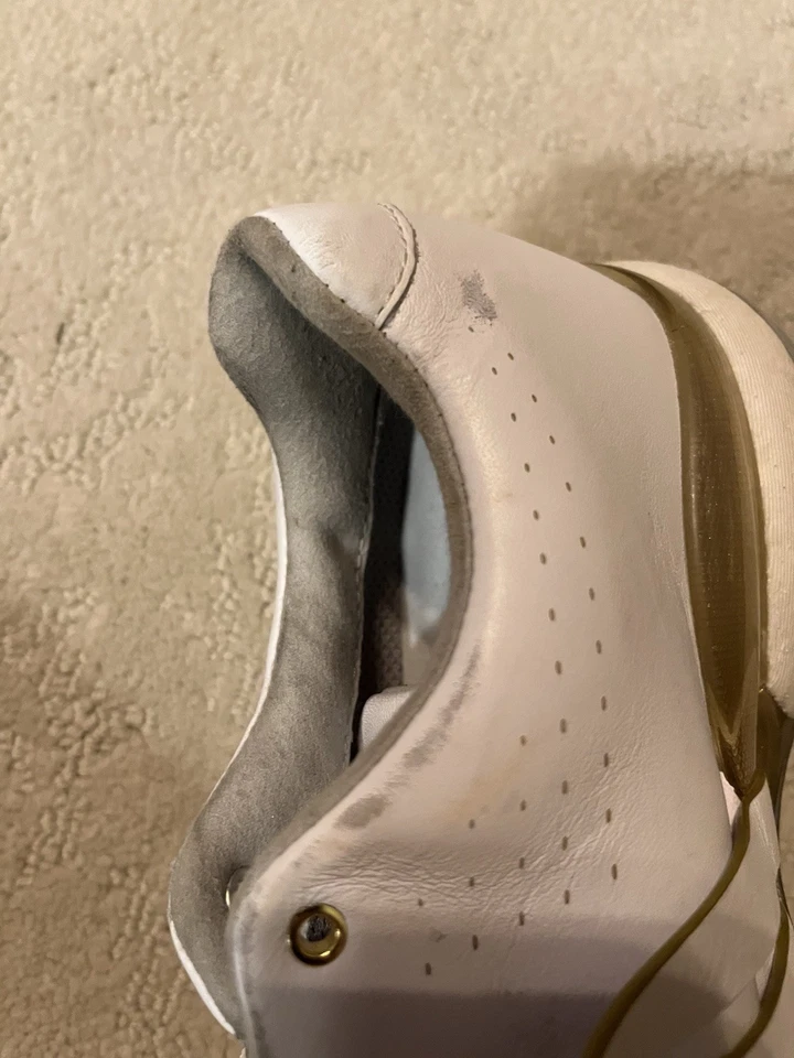 adidas tour 360 golf shoes- Size 9.5 Slightly Worn - See Pictures - Image 4 of 4