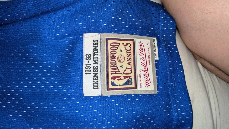 Dikembe Mutombo Mitchell & Ness Denver Nuggets 正品球衣 XL 码 — 第 3/4 张图片