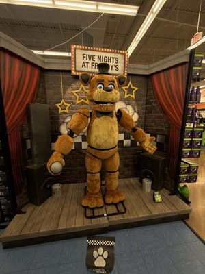 Spirit Halloween Freddy Fazbear Animatronic WITH STAGE SEALED  OBO