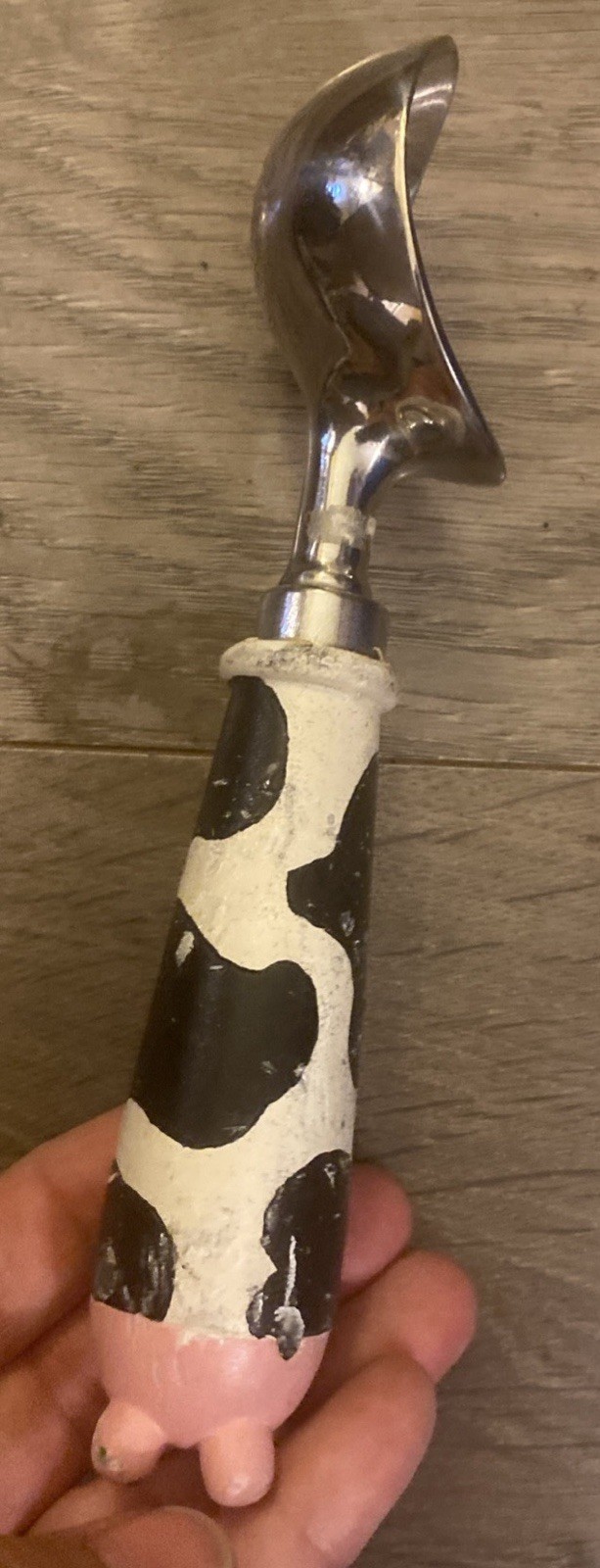 Cow Ice Cream Scoop W Unique Wooden Painted Handle Cow w Utters Vtg