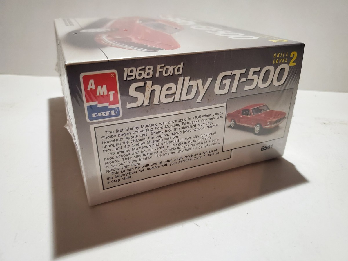 (未使用･未開封品)　AMT 1/25 1968 シェルビー GT500 og8985z Amazon.com: AMT 1968 Shelby GT 500 1:25 Scale Model Kit