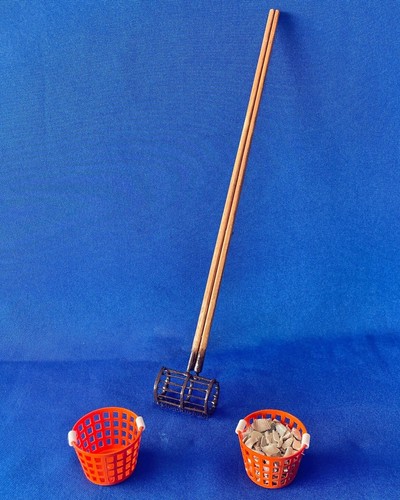 MINIATURE OYSTERING KIT - HAND TONGS, OYSTER BASKET & SECOND BASKET WITH OYSTERS - Picture 4 of 9