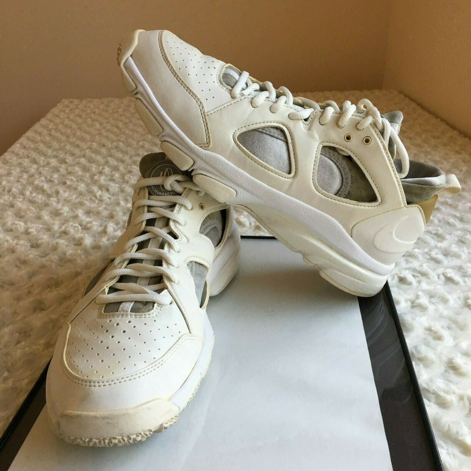 white huaraches mens size 8